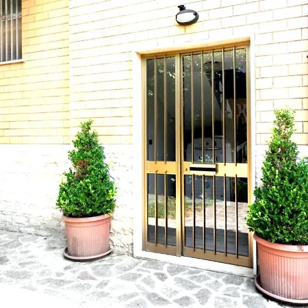 Apartment Garden Basement - Seminterrato - Airport